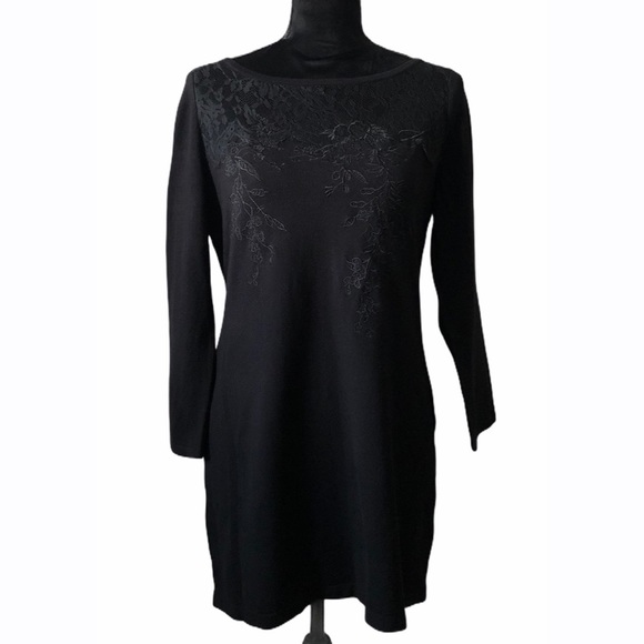 White House Black Market Tops - White House Black Market Black Tunic Size Medium